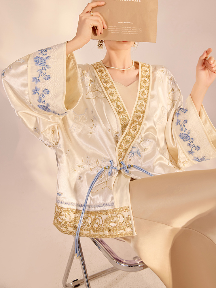 Embroidery Jacket - เสื้อแจ็คเก็ตผู้หญิงทรงหลวมหรูหราปักลายผีเสื้อแบบจีนใหม่ระดับไฮเอนด์สำหรับฤดูใบไม้ผลิปี 2026 เสื้อคลุมแจ็คเก็ตสำหรับสวมทับ