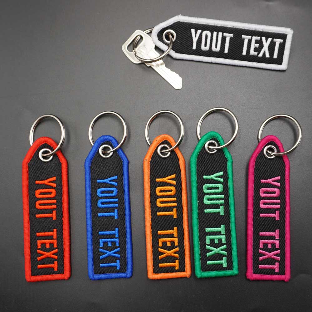Embroidery Font Free - ส่วนบุคคลสีตัวอักษรพวงกุญแจปรับแต่งแท็กข้อความเย็บปักถักร้อยสองด้านสําหรับรถจักรยานยนต์รถยนต์ ATV สกู๊ตเตอร์
