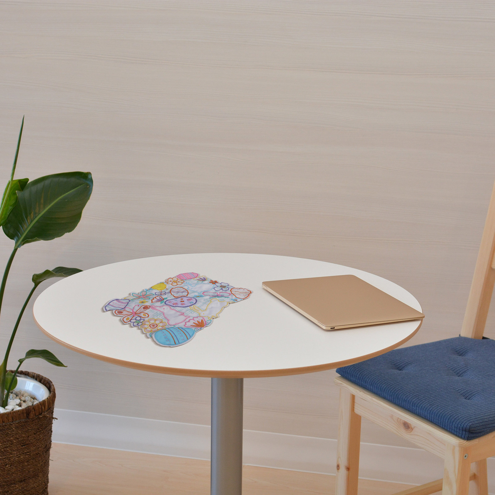 Embroidery Kitchen - แผ่นรองจานรูปไข่อีสเตอร์ลายกระต่าย 1 ชิ้น แผ่นรองโต๊ะหลากสี ของตกแต่งงานปาร์ตี้ในครัว งานปักมือ