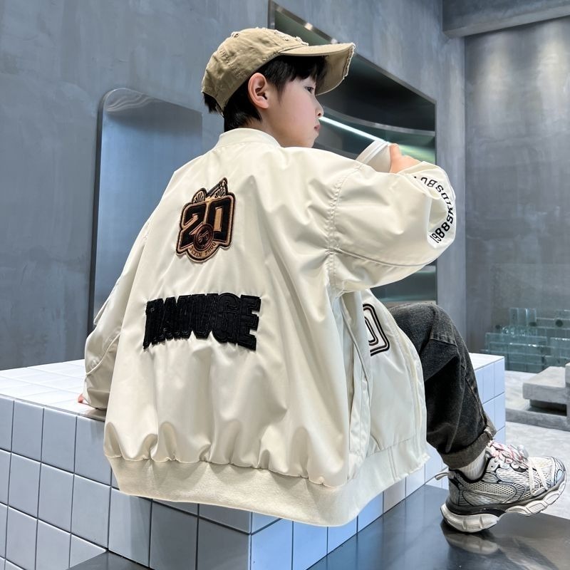 แจ็คเก็ตเบสบอลเด็กผู้ชายรุ่นให - Embroidery Jacket บทวิจารณ์และราคา