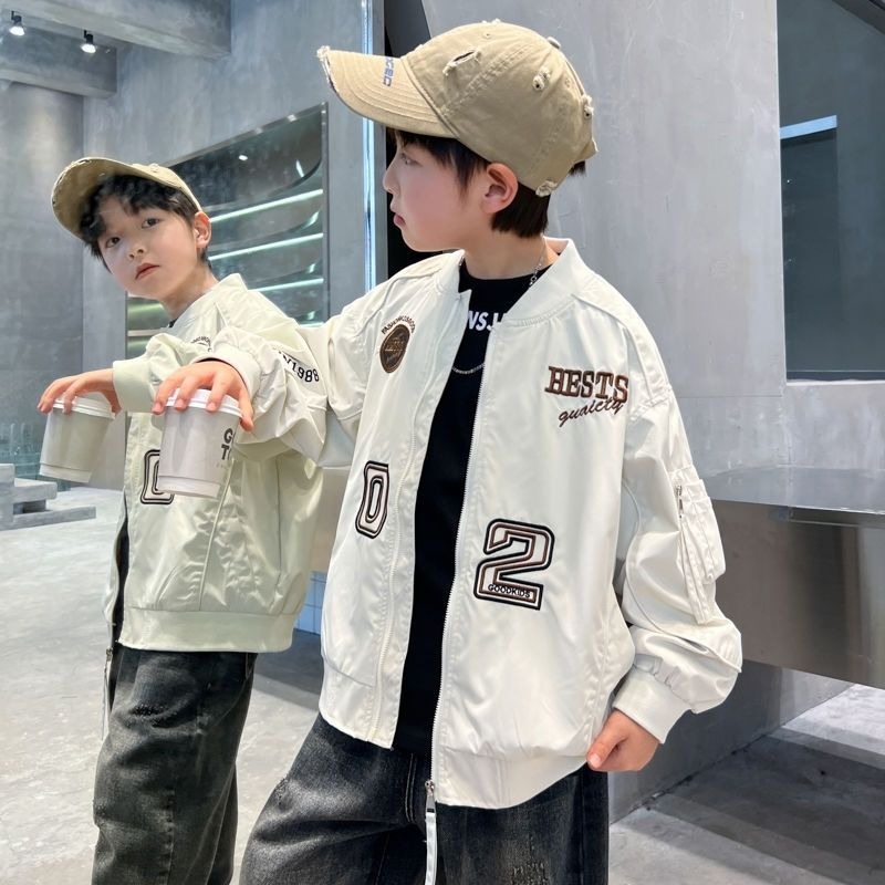 แจ็คเก็ตเบสบอลเด็กผู้ชายรุ่นให - Embroidery Jacket บทวิจารณ์และราคา