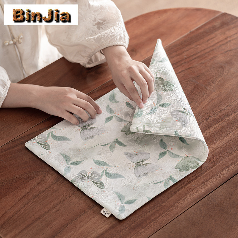ผ้ารองจานปักลายผีเสื้อสองด้าน  - Embroidery Cloth บทวิจารณ์และราคา