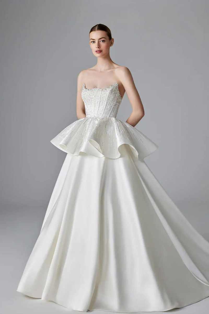 ชุดแต่งงานที่หรูหรา ทรงเอ ผ้าซ - Embroidery Online Design บทวิจารณ์และราคา