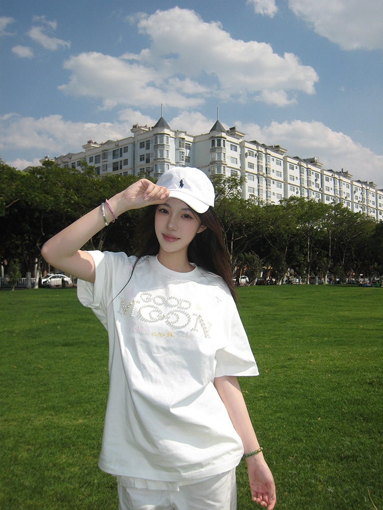 เสื้อยืดแขนสั้นสไตล์อเมริกันสำ - Embroidery Font Free บทวิจารณ์และราคา