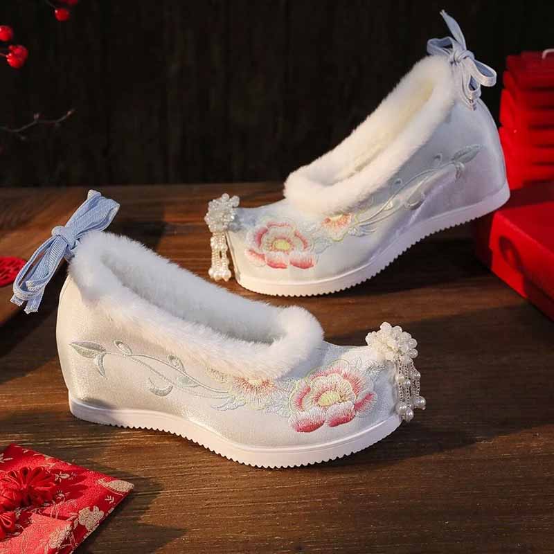 ไซส์ใหญ่พิเศษสำหรับผู้หญิง 41  - Embroidery Cloth บทวิจารณ์และราคา