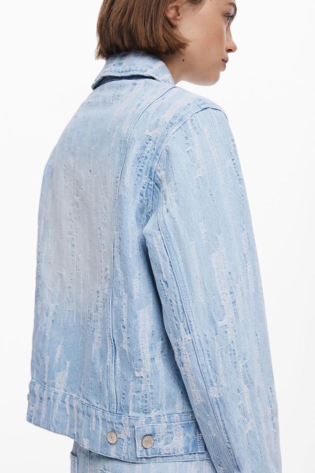 เสื้อแจ็คเก็ตยีนส์แฟชั่นหลากหล - Embroidery Jacket Jeans บทวิจารณ์และราคา