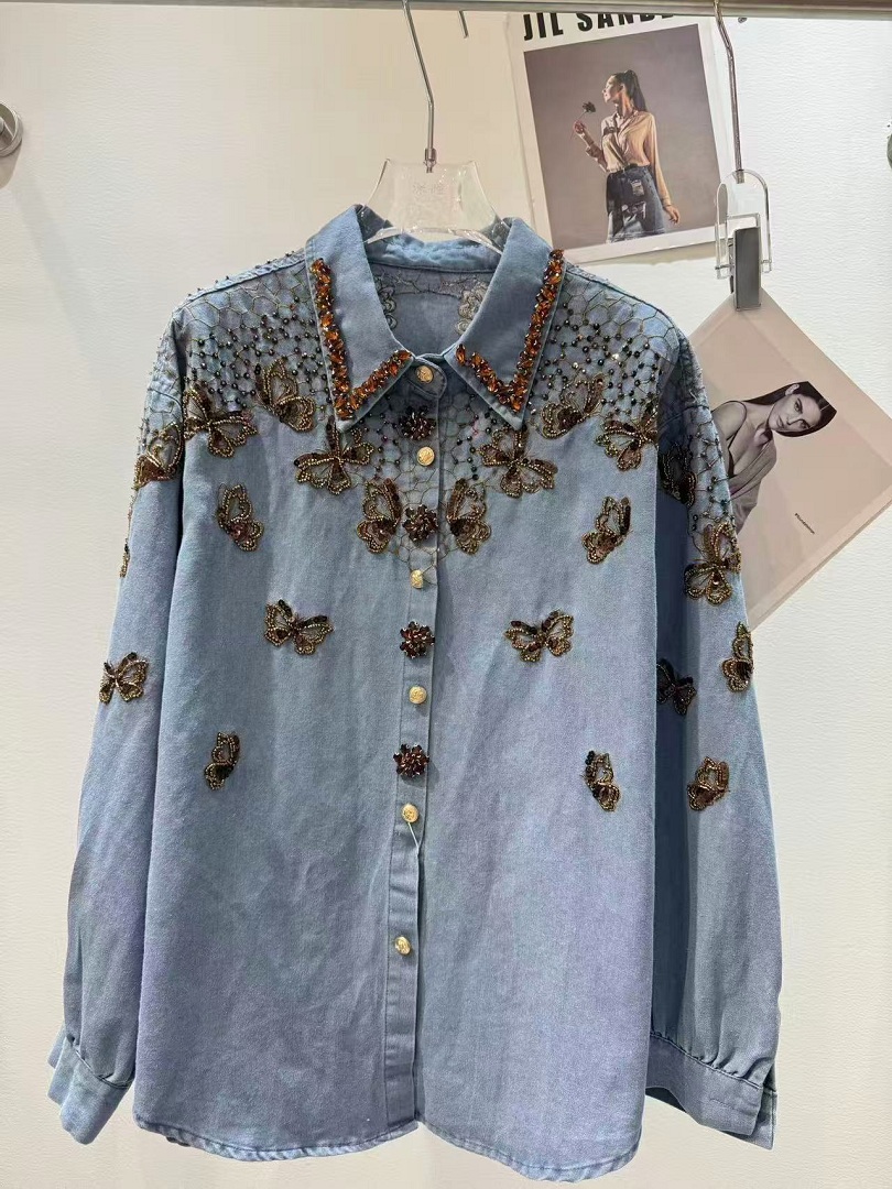 แจ็คเก็ตยีนส์สไตล์หรูสำหรับผู้ - Embroidery Jacket Jeans บทวิจารณ์และราคา